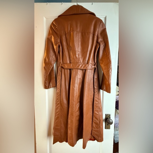 1970’s leather trench coat - Picture 3 of 10